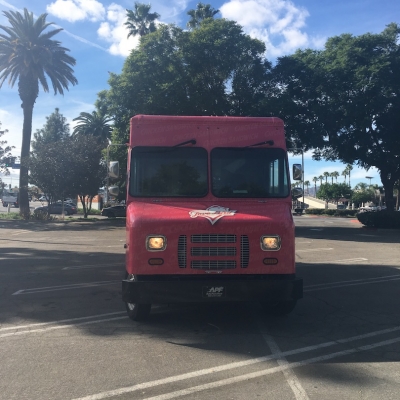 Love Bird Sandwich Food Truck